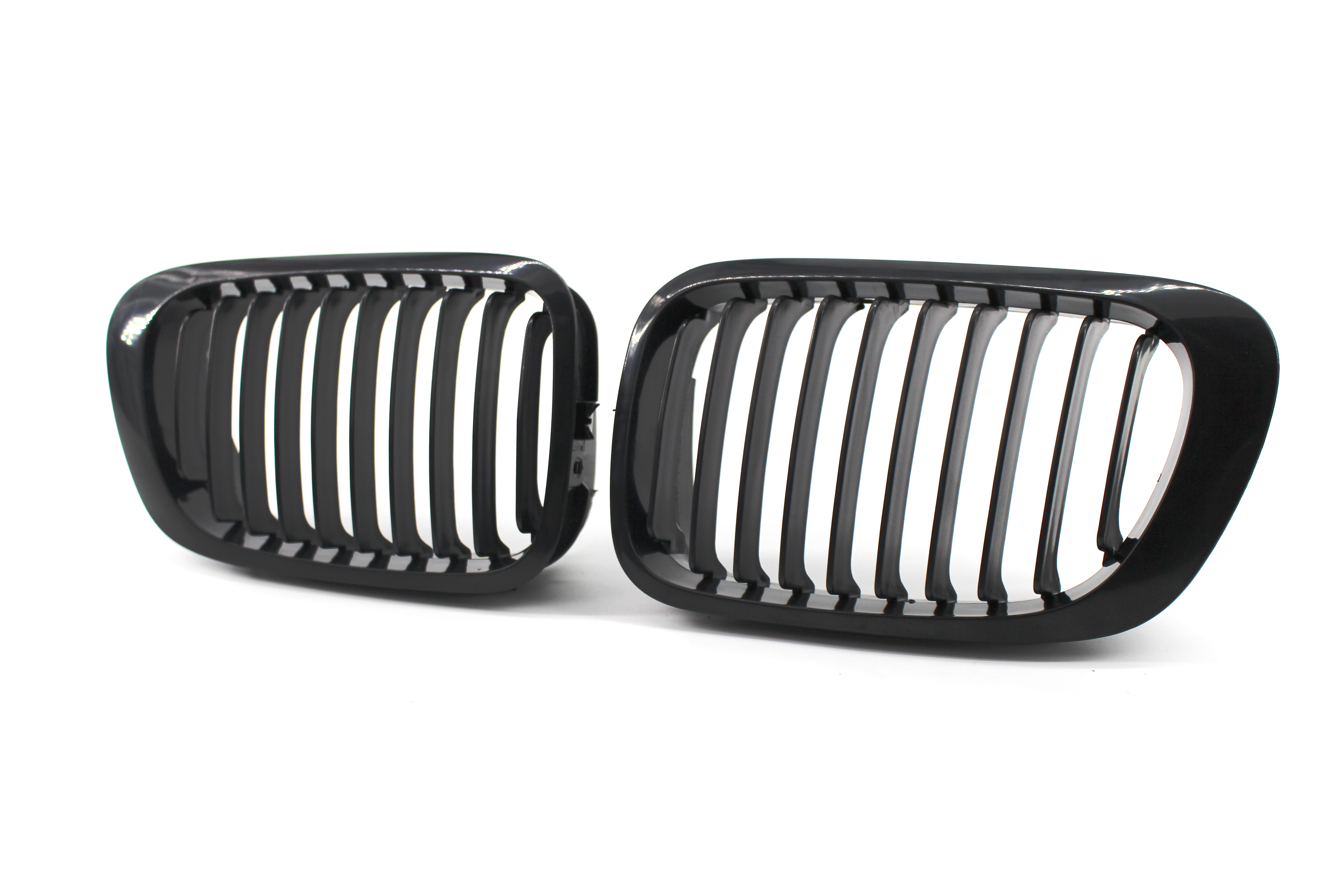 BMW E46 two old ordinary black grille