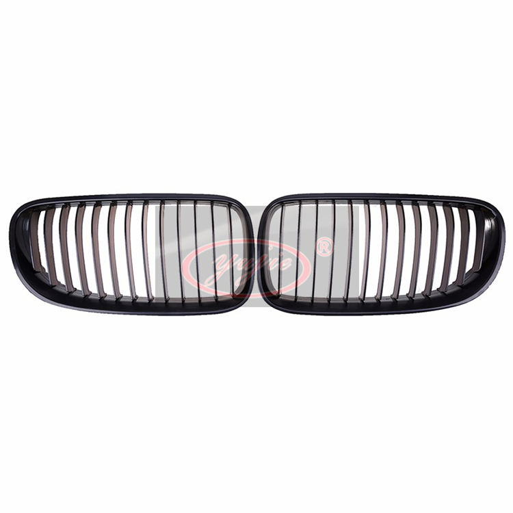 The new BMW E92 dumb black grille